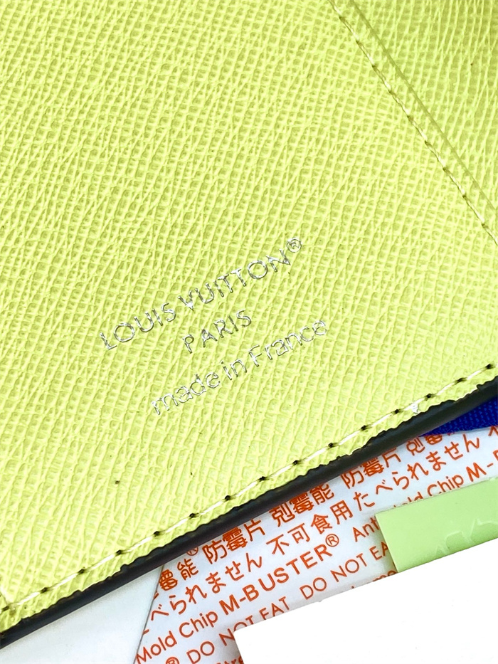 LOUIS VUITTON 루이비통 빅터 반지갑 M14129